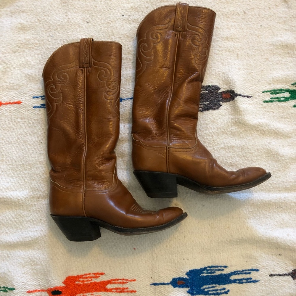 Cowgirl Boots!  Genuine Tony Lama’s…come get ‘em.